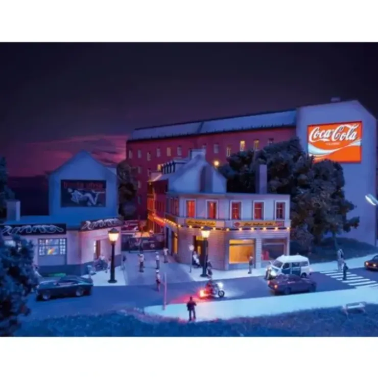 Trix 66303 N Herbertstrasse Hamburg (Germany) Townhouses Minitrix - Your Source for Gaming Essentials* Trains