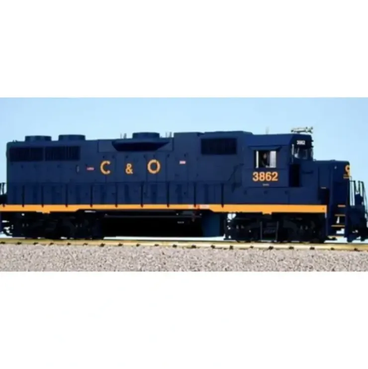 USA Trains 22219 G Chesapeake & Ohio EMD GP38-2 Diesel Locomotive #3862 - Your Source for Gaming Essentials* Trains