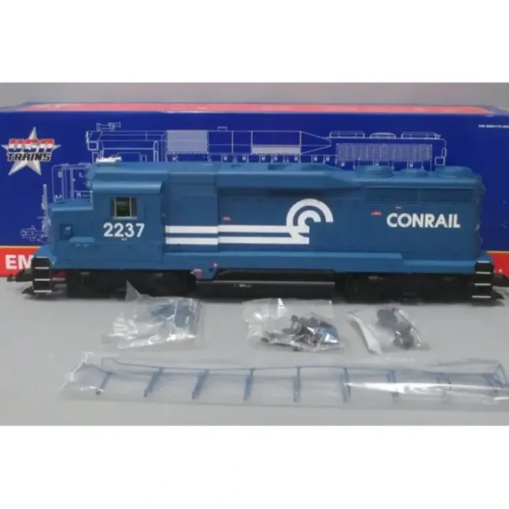 USA Trains 22455 G Gauge Conrail GP30 Powered Diesel Locomotive #2236 - Your Source for Gaming Essentials* Trains