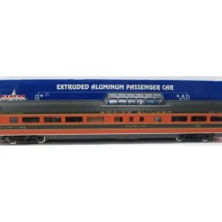USA Trains 31066 G Great Northern "Glacier View" Aluminum Vista Dome Car - Your Source for Gaming Essentials* Trains