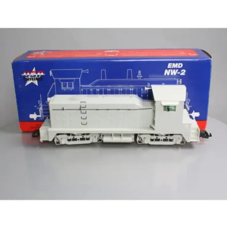 USA Trains 22000 G Undecorated NW2 Diesel Locomotive Powered Cow Unit - Your Source for Gaming Essentials* Trains