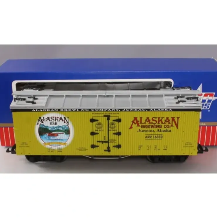 USA Trains R16329 G Alaska Brewing Bitter Ale Refrigerator Cars #16310 - Your Source for Gaming Essentials* Trains