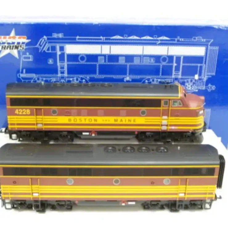USA Trains R22268 G Boston & Maine F-3 AB Diesel Locomotive Set #4228 - Your Source for Gaming Essentials* Trains