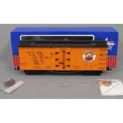 USA Trains R15017 G PFE/Southern Pacific Outside Braced Refrigerator Car #5824 - Your Source for Gaming Essentials* Trains