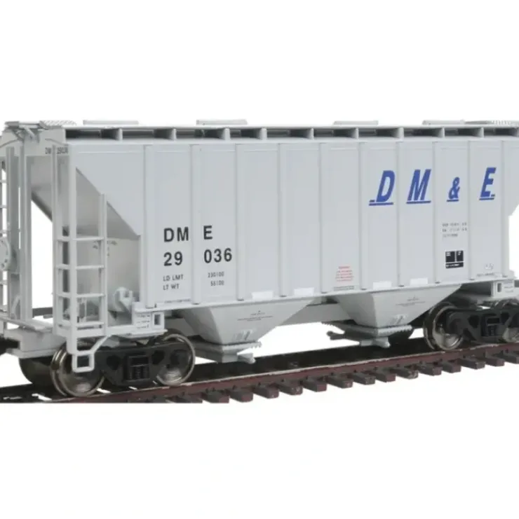 Walthers 910-7125 Dakota Minnesota & Eastern 37' Covered Hopper #29036 - Your Source for Gaming Essentials* Trains