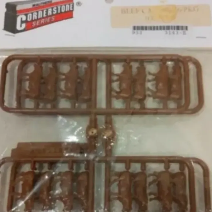 Walthers 933-3143 HO Beef Cattle Figures (Set of 16) - Your Source for Gaming Essentials* Trains