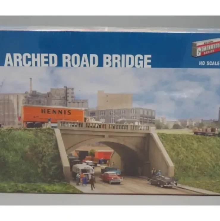 Walthers 933-3196 HO Concrete Arched Road Bridge Street System Structure Kit - Your Source for Gaming Essentials* Trains