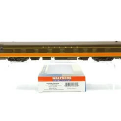 Walthers 932-16702 HO IC 4-4-2 Standard Sleeper Passenger Car NIB - Your Source for Gaming Essentials* Trains