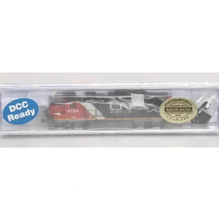 Walthers 929-50303 N Scale Canadian National EMD GP38-2 Diesel Locomotive #4704 - Your Source for Gaming Essentials* Trains
